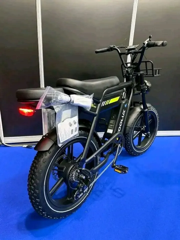 Surron Fat Tyre — Black & Lime